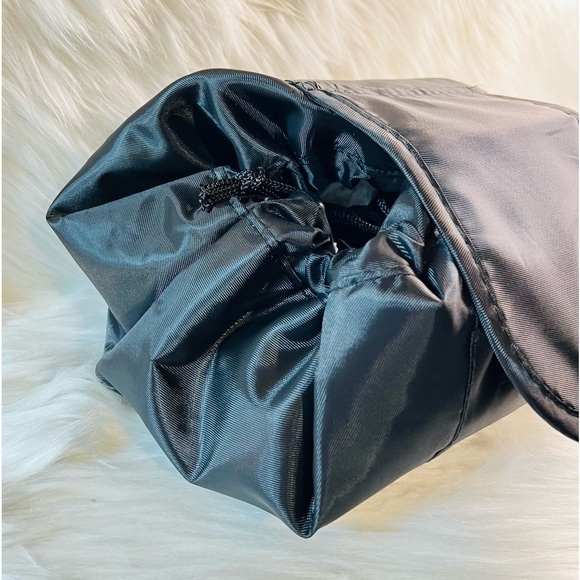 Makeup Bag - Picture 8 of 10